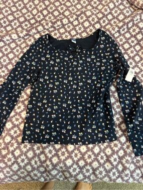 Old Navy Navy Long-Sleeve Floral Top with Neck Bow